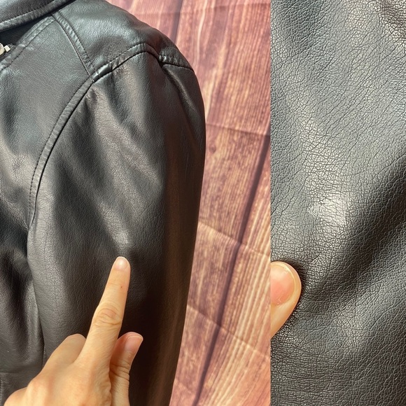 Skye’s the Limit Black long sleeve faux leather lined biker jacket women’s L - Picture 9 of 17